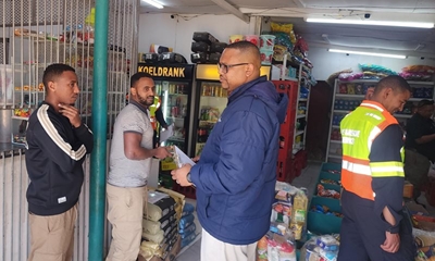 Spaza-winkel blitsoperasie in Oudtshoorn