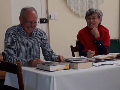 Karel Schoeman bespreek by leeskring