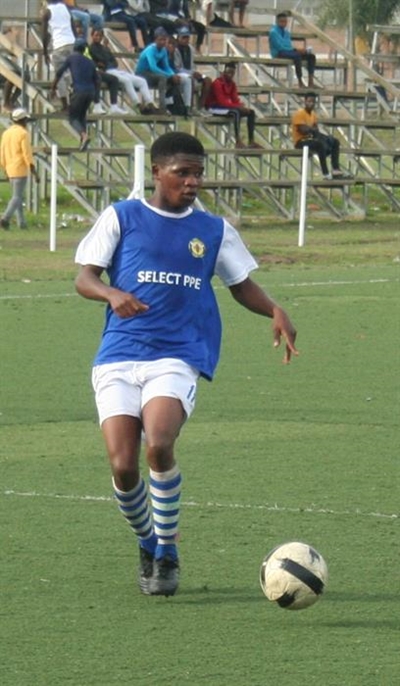Vista lead Geolfa League after beautiful game
