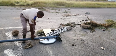 Ladysmith: Angry protesters blockade roads