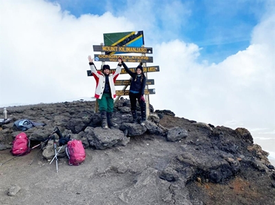Mosselbaaiers pak Kilimanjaro