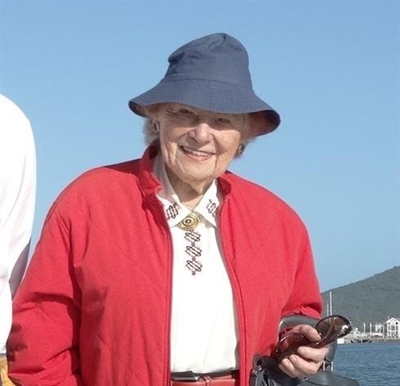 Knysna's very own Mrs Margaret Parkes turns 100