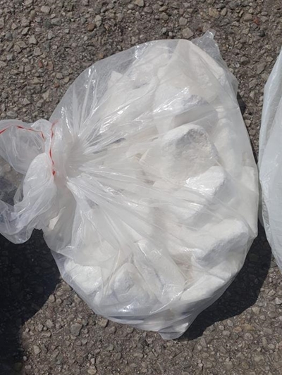 Cocaine worth R900k seized in Plett, man arrested
