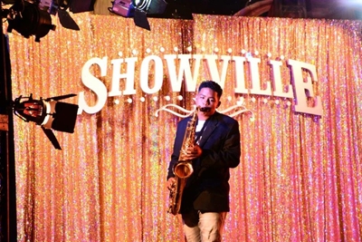 Showville rocks Mossel Bay