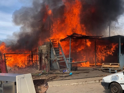 Old Qolweni community hall burns down