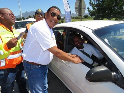 Friendly Mayoral “roadblock” to welcome tourists