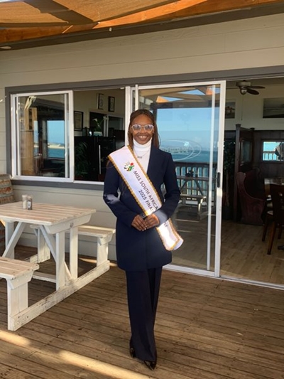 'We all have something to give': Mossel Bay girl gives back