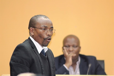 'Hair-raising' issues tabled in meeting