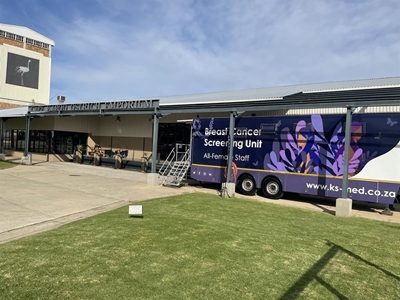 Mobiele mammogram-eenheid in Oudtshoorn