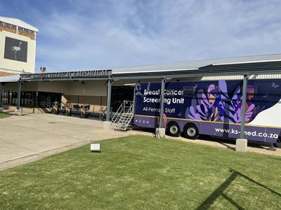 Mobiele mammogram-eenheid in Oudtshoorn