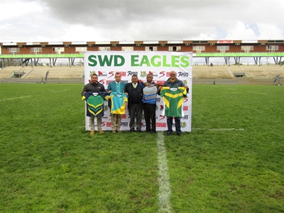 Skole ontvang rugbytruie
