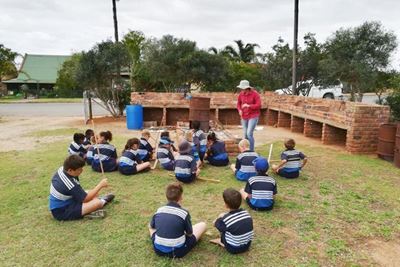 Somerskool sorg vir pret
