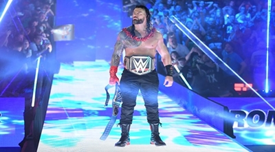Roman Reigns retains his titles, Dominik shockingly betrays his father