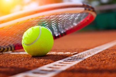 112 spelers vir 190's spankompetisie van Eden-tennis