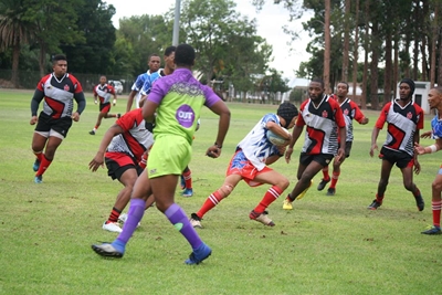 Hampshire dominates pre-season rugby