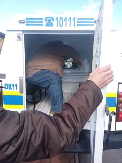 'Bouer' op bedrogklagte bly in aanhouding