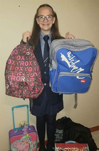 Alexia wil verskil maak met skooltasprojek