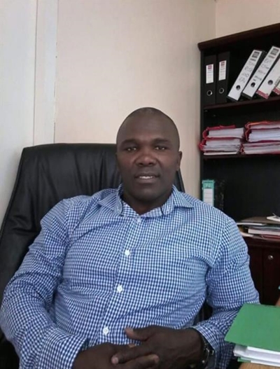 Cold-blooded hit on lawyer a mystery