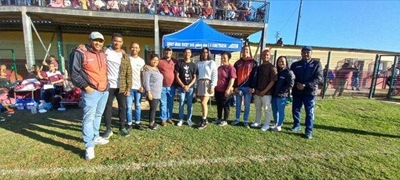 Donasie aan rugbyspelers