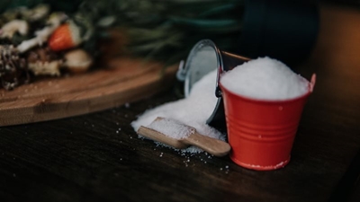 The more sugar we eat, the fewer vitamins we get