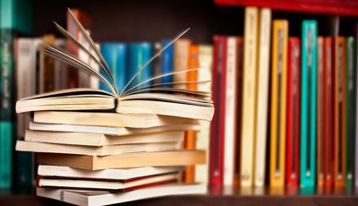 Attention bookworms!