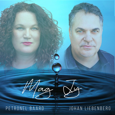 Petronel Baard en Johan Liebenberg span kragte saam vir hartroerende duet