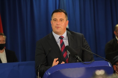 Steenhuisen commends signing of Plant Health Bill