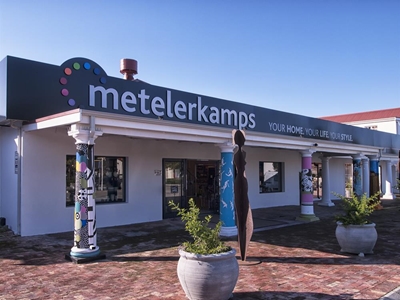 Metelerkamps: Knysna’s one-of-a-kind shopping emporium
