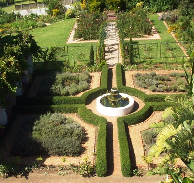 Gardens open for charity