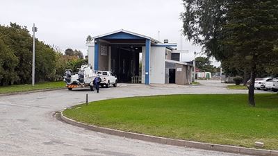 Vehicle licence centre closing early