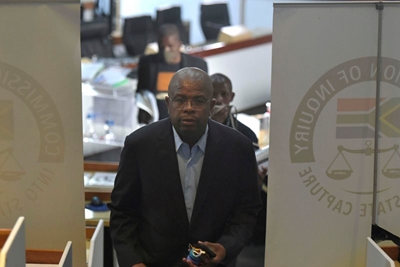 Zondo calls for inquiry into why Prasa was allowed to ‘side into almost total ruin’