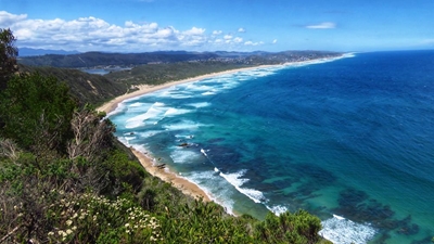 Iconic paragliding site reopens