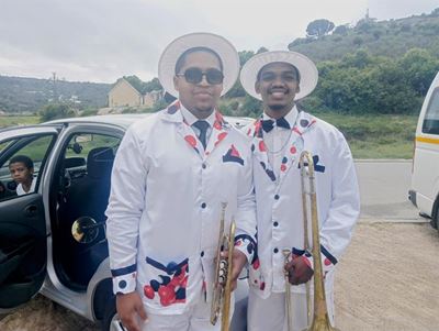 Groot Brak Brass neem deel aan Kaapse Klopse