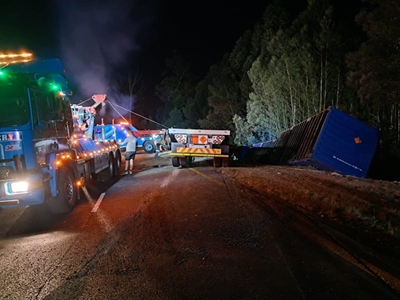 2 way traffic reinstated on N2 Knysna after truck accident