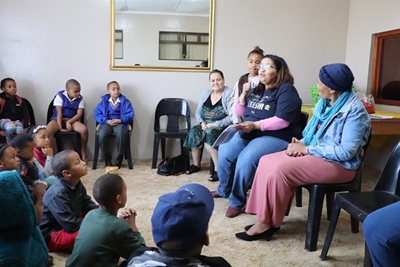 Leesmarathon vir kinders in Julie