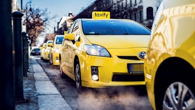 Yays and boos as Knysna taxis up