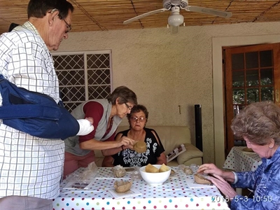 Garden and Social Club get hands-on with clay