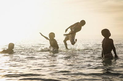 Donate to fishermen's children