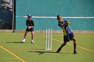Knysna Laerskool haal uit en wys hulle staal