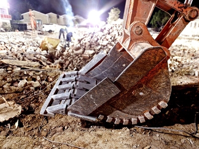 Update on building collapse: Death toll rises to 21