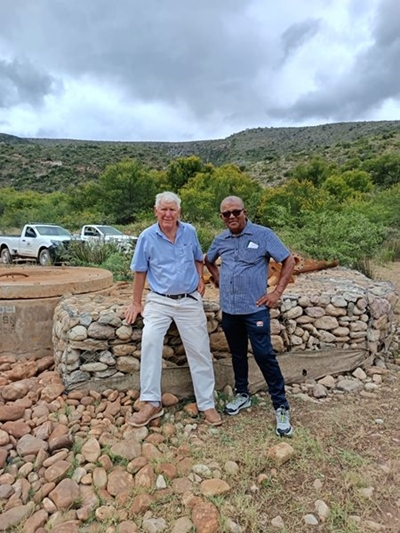 Steytlerville se krane is droog