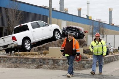 US auto plants get back to work after Covid-19 halts