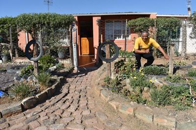558 Aberdeen residents receive title deeds