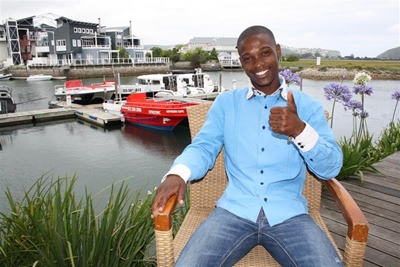 Local to star in 7de Laan