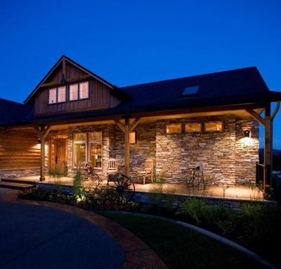 Safety tips for selling a vacant home