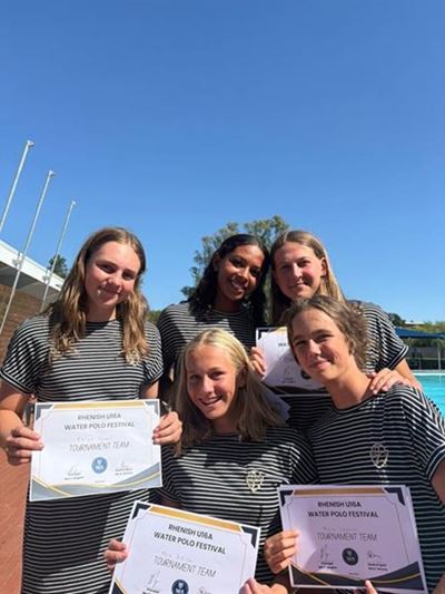 Water polo girls make history for Glenwood House