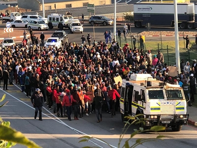 Protesters disperse in Plett