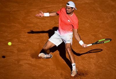 Garin saves five match points to stun Chardy in Houston