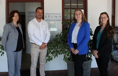Krumm Prokureurs vier 5 jaar in Stilbaai