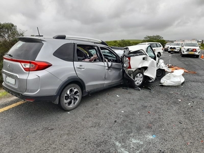 1 dood, 4 ernstig beseer in ongeluk op N2